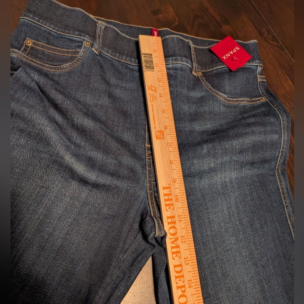 Spanx EveryWear Flare Jeans - Dark Blue, Women's Large - Picture 3 of 8
